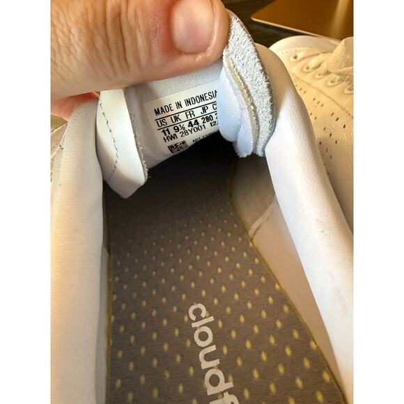 NWOT Adidas Cloudfoam Comfort Sneaker Iridescent Metallic Panel Heel Sz. 11 - Picture 4 of 9